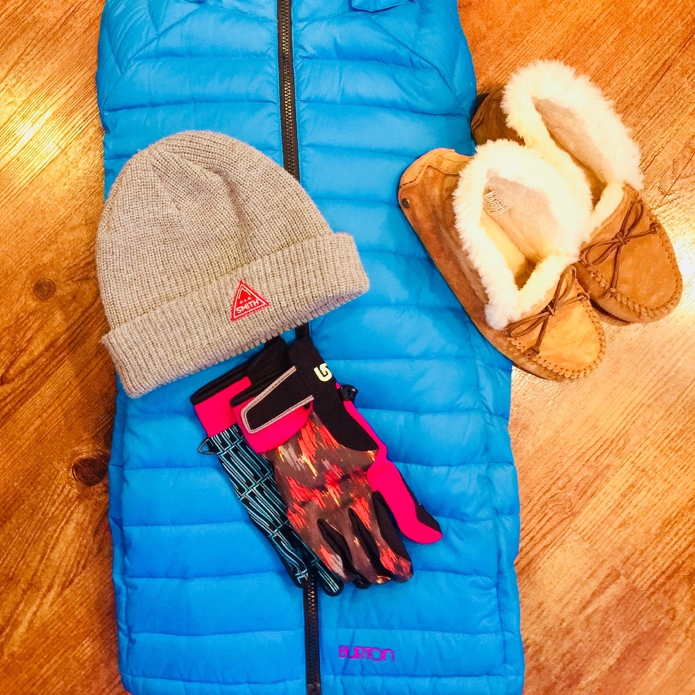 W’s Burton dryride bright blue zip up down jacket